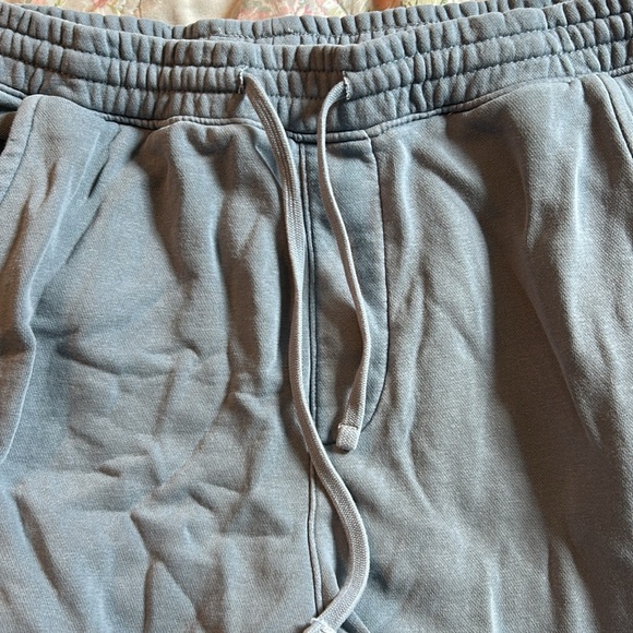 LIGHTLY WORN Capeshark blue sweatpants! - Picture 4 of 5